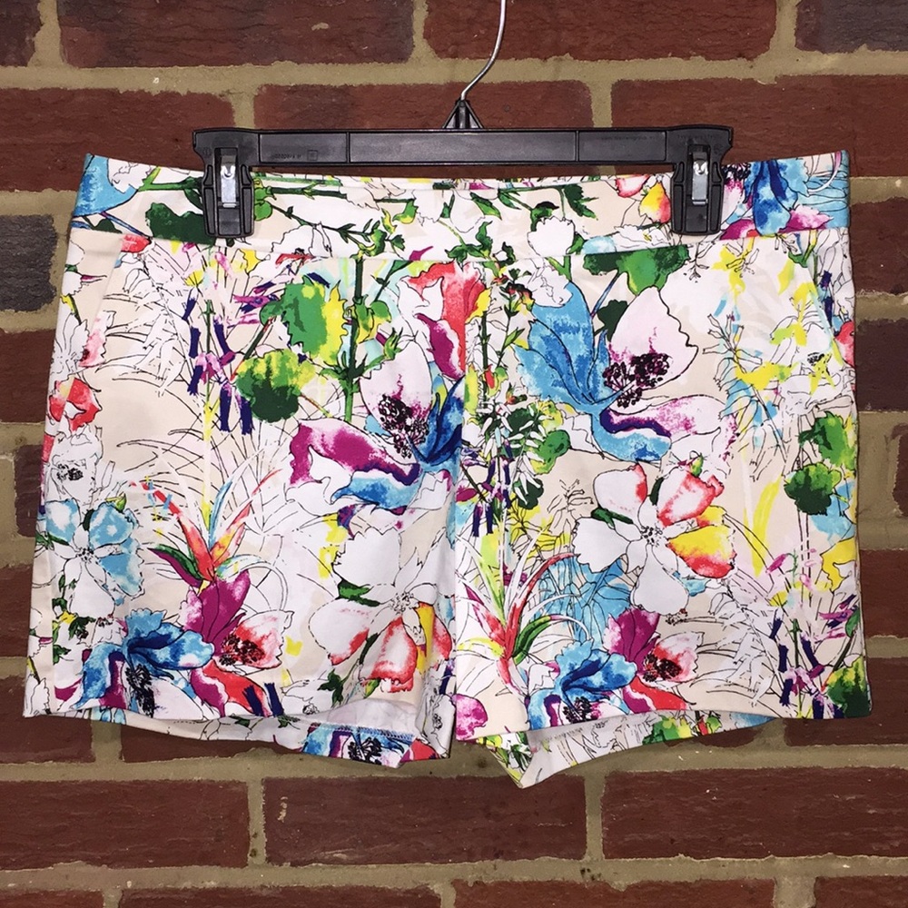 NWOT Express Printed Shorts